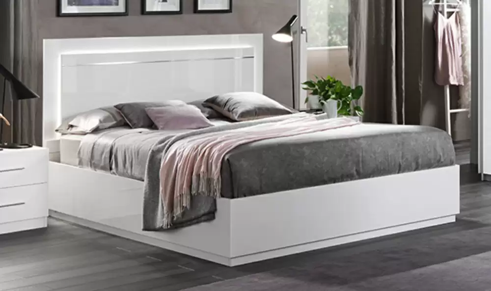 LIT STAR 140X190 +2 CHEVETS AVEC SOMMIER 